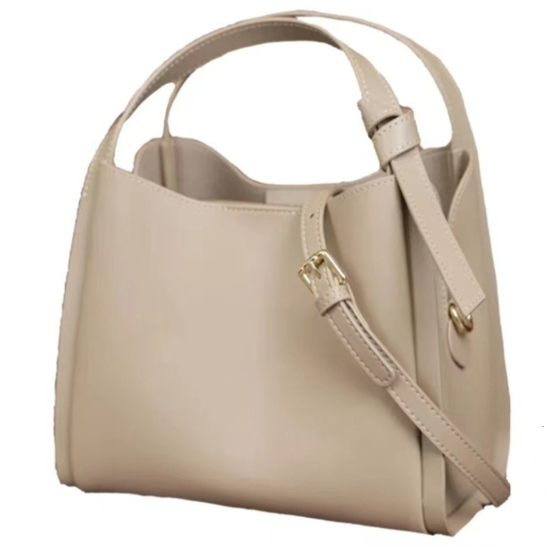 Water Bucket High-End Feeling, Carrying Vegetable Basket Bag, Ladies' Soft Leather Temperament, Commuting Crossbody Handbag