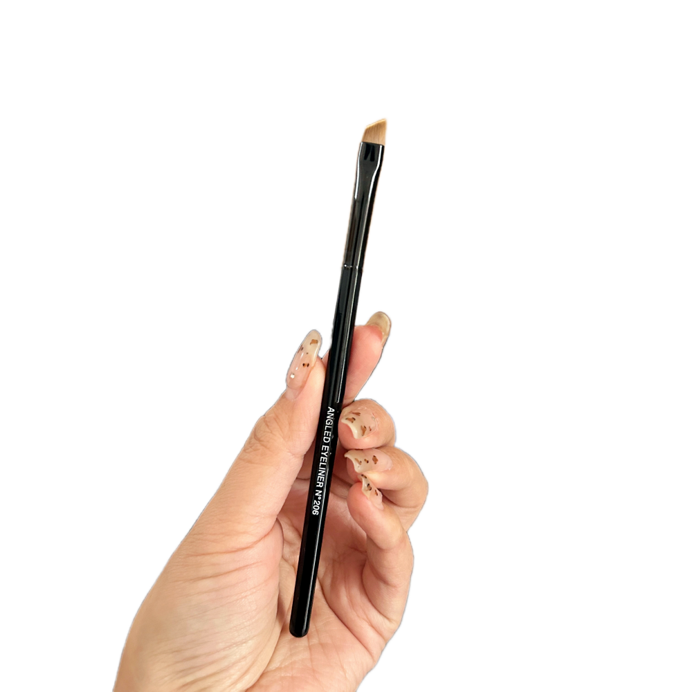 LES PINCEAUX de Blush Brush No 110 Powder Brush 107 Eye Liner Makeup Brushes Set 4pcs Cosmetic Brush Kit S25519