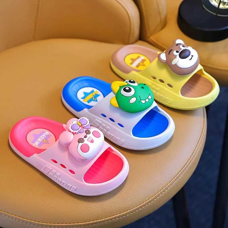 New Summer Children Slippers Cute Cartoon Dinosaur Bear Trim Sandals For Boys Girls Bathe Flip Flops Non-Slip Home Kids ShoesT250311