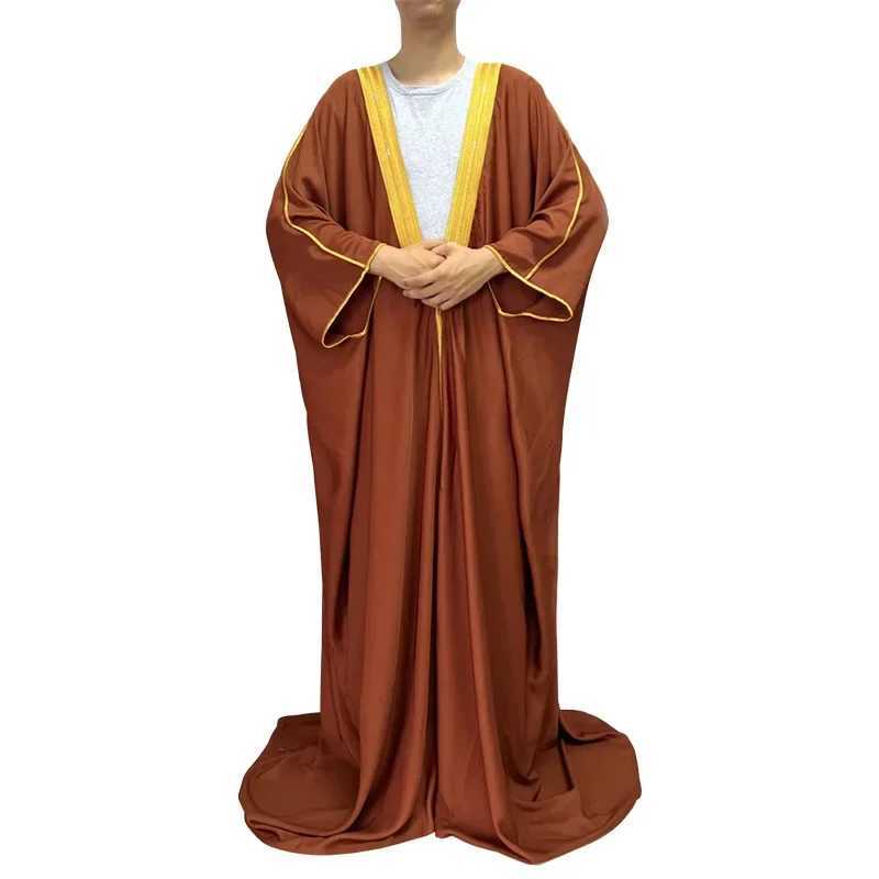 Men Saudi Muslim Satin Abaya Loose Islamic Arabia Dress Turkey Thobe Jubba Traditional Dubai Bachelor Kaftan Festival ClothingXJ250310