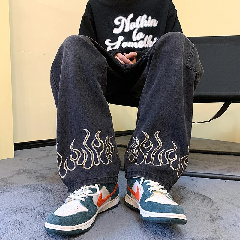Y2K retro flame printed mens jeans loose streetwear wide leg denim Trousers hiphop fashion straight pants 250311