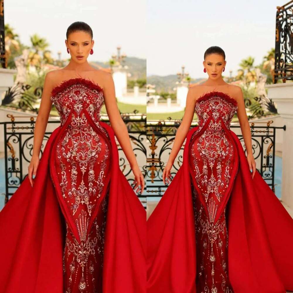 Red Strapless Evening Dresses Stylish Mermaid Feathers for Bride Custom Crystals Fringed Bridal Dress prom