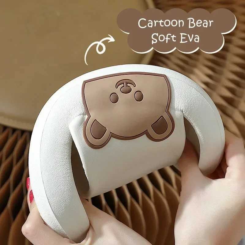Summer Men Slippers Indoor Women Bathroom Soft Sole Non-slip Slides Home Cartoon Bear Flip Flops Beach Sandals Ladies ShoesT250311