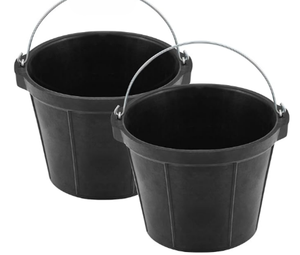 Practical 2-Pack of Black Rubber Horse Feed Buckets - 8 QT Each, Handles Included for Easy Use, Suitable for Horses, Goats, and Dogs