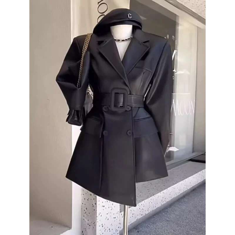Vintage Medium-Length Coffee Color Jacket For Women Autumn Trendy Slimming Waist-Fitted V-Neck Leather Coat