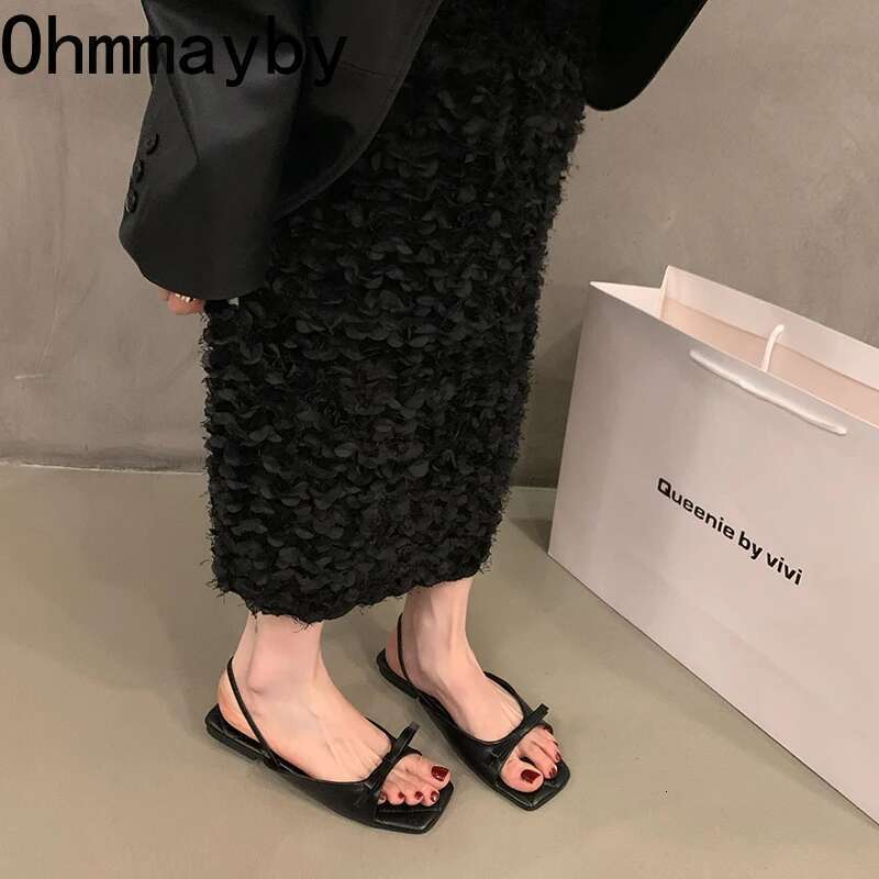 Women Summer Designer Fashion Casaul Open Toe Banquet Sandals Ladies Comfortable Beach Slides Shoes