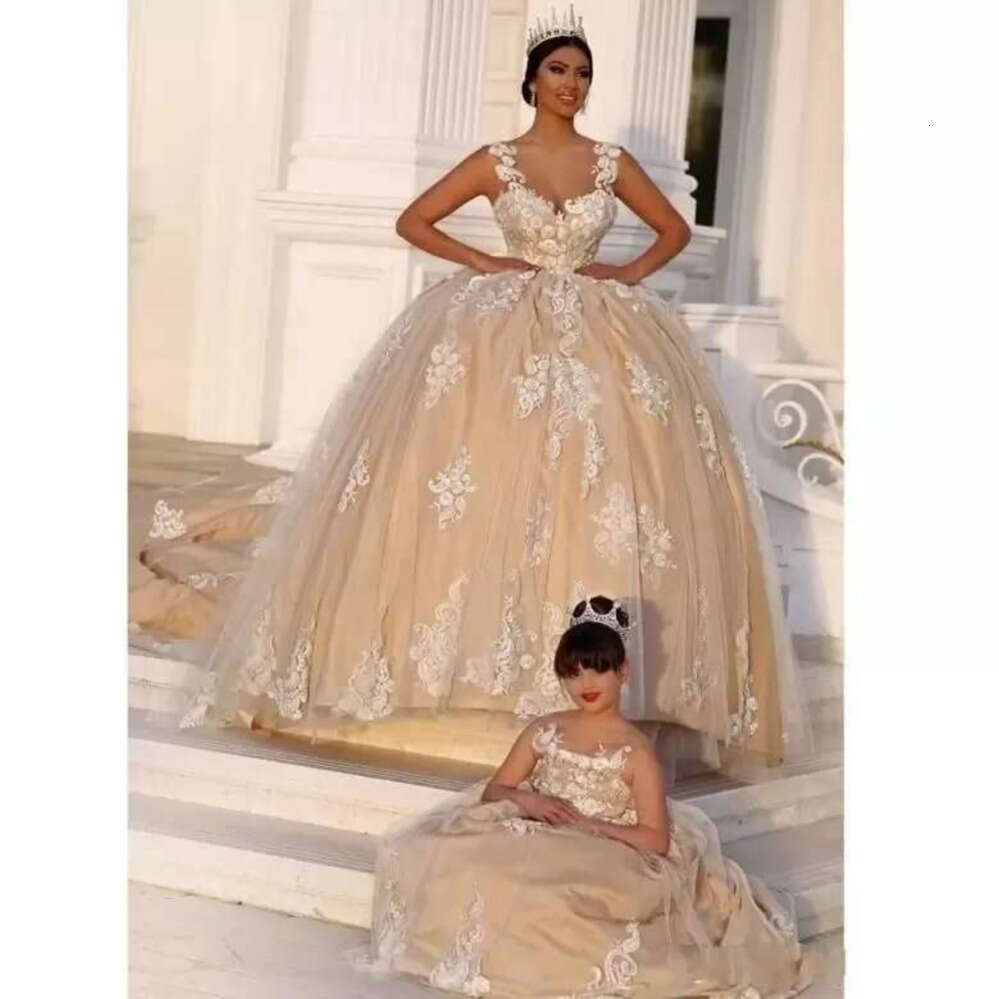 E A Wedding Dresses New Champagne Saudi Arabia Spaghetti Straps White Lace Appliques Beaded Plus Size Court Train Formal Bridal Gowns