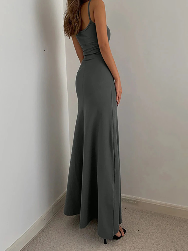 Summer Womens Fashion Simple Temperament Suspender Long Backless Slim Waisted Sexy Sweet And Spicy Casual Dresses 250311