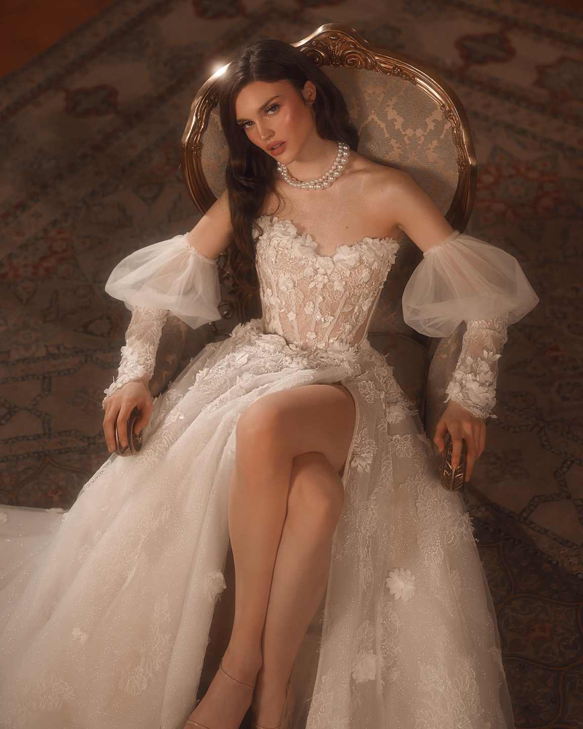 Gorgeous A Line Wedding Dresses With Strapless Lace Appliques Lace Bling Sequins Bridal Gowns Special Occasion Sweep Train Vestido de novia