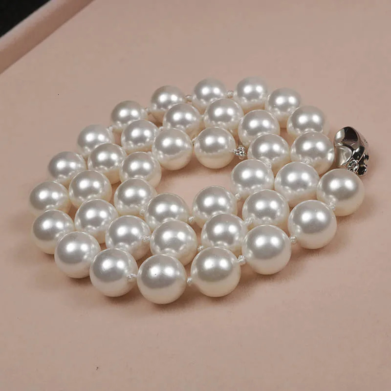 Vintage Natural Freshwater Pearl Clavicular Chain Necklaces For Women Shell Beaded Choker Collar Wedding Jewelry Charm Gifts250304