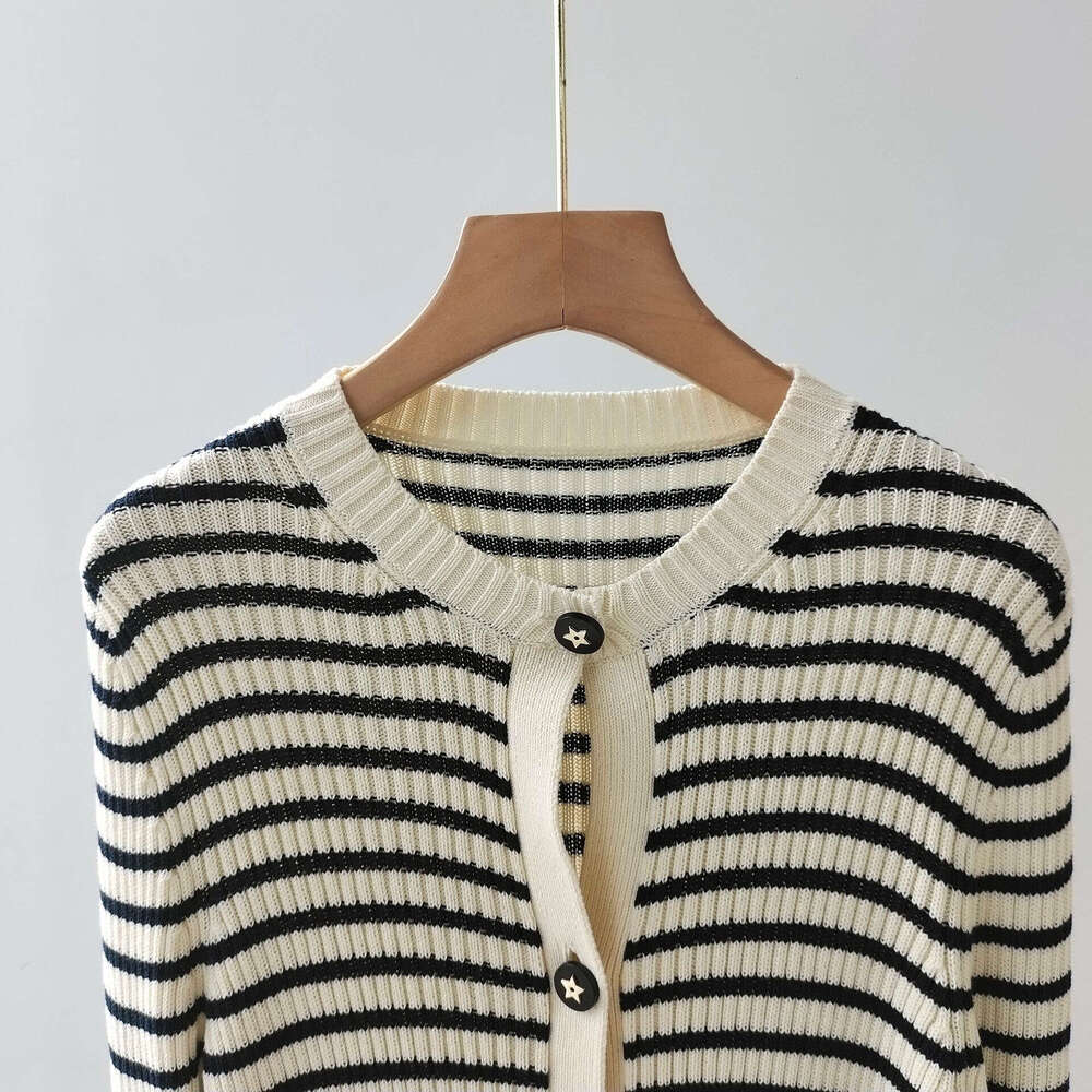 CD Home Summer New High End Wear Pure Cotton Knitted Shirt Women's Letter Button Temperament Slimming Striped Cardigan Coat