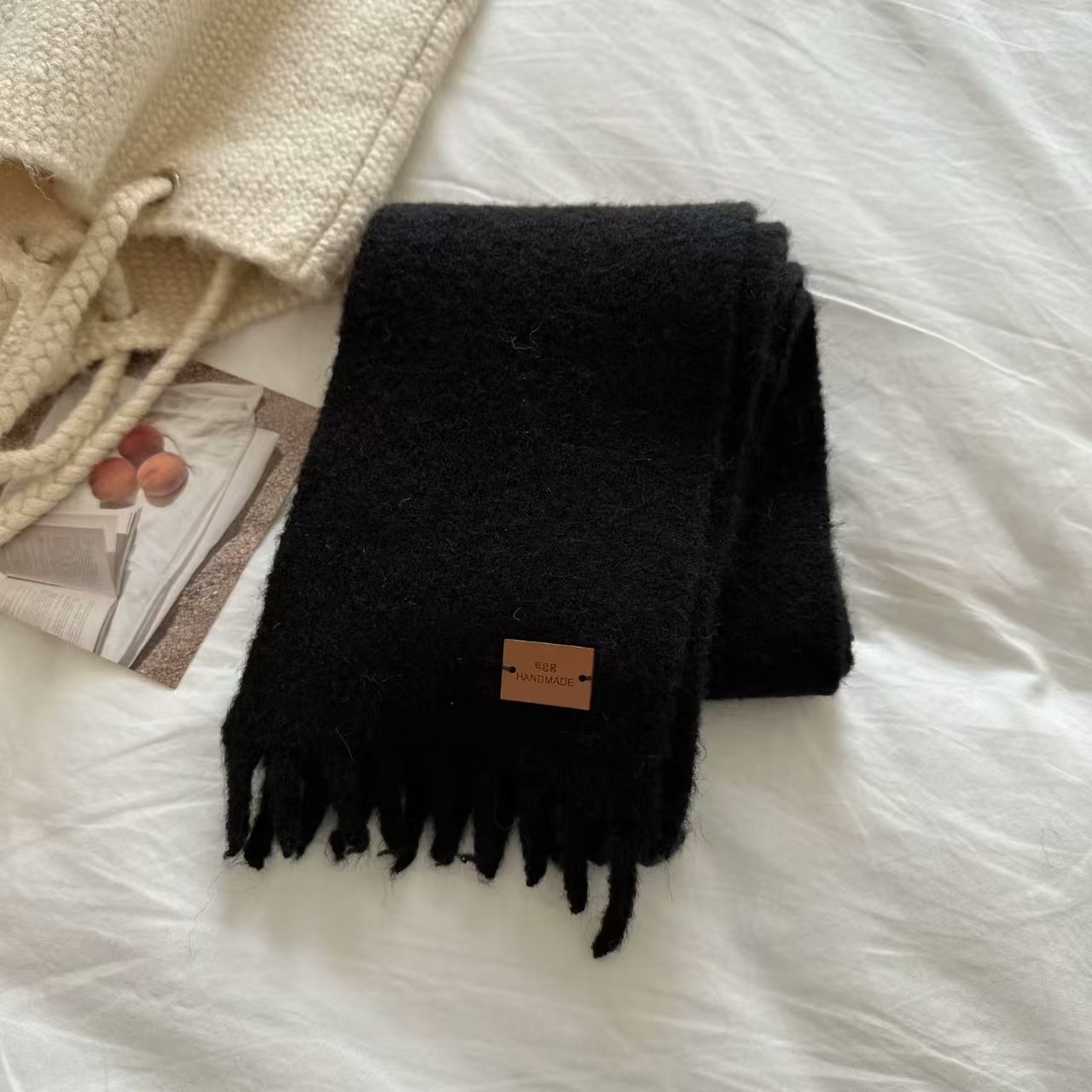 K095 2024 new Korean wool autumn and winter warm egg scarf solid color neck protection scarf shawl