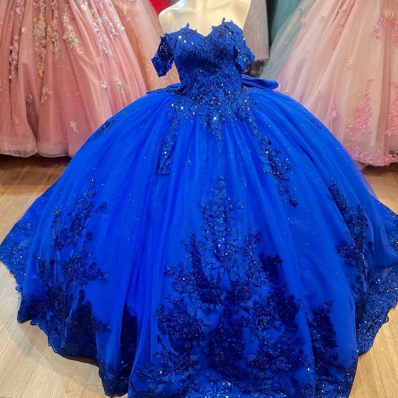 Luxury Mexican Royal Blue Shiny Quinceanera Dressess Off The Shoulder Applique Lace Bow Beads Tull vestido 15 De Corset Lace Up Sweet 16 Dress