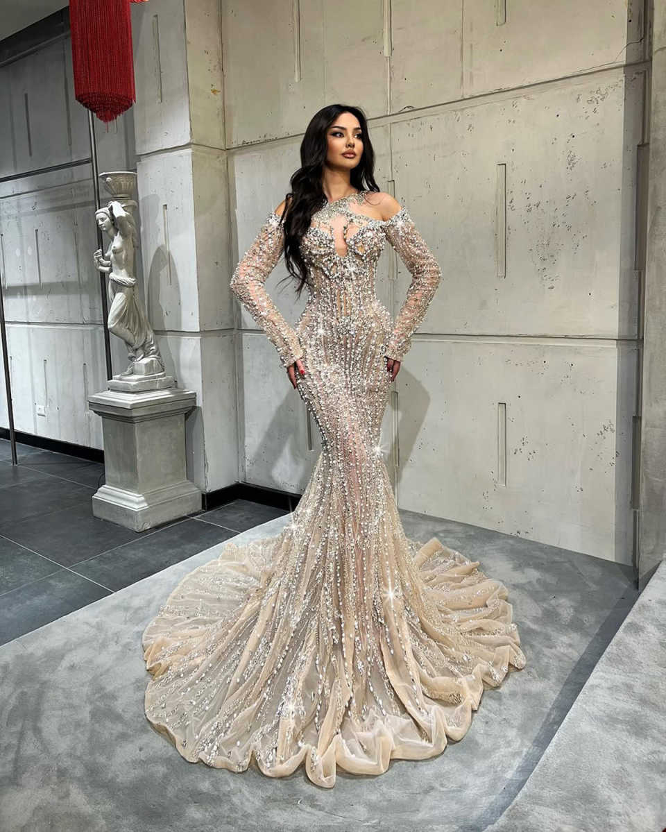 Elegant Sequined Crystal Mermaid Prom Dresses Sexy Halter Beading Formal Party Dress Long Sleeve Evening Gown Custom Made