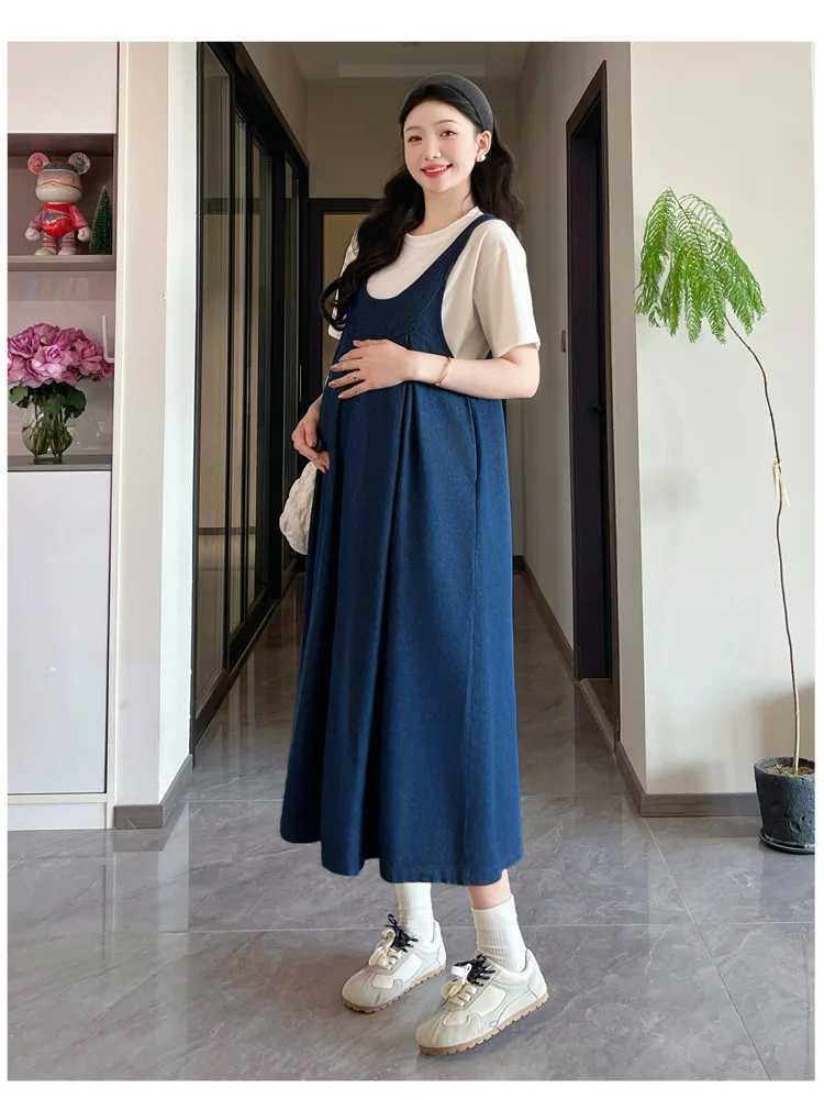 Spring and Autumn New Fashionable Pregnant Womens Denim Strap Dress Floral Embroidery Button Fly Maternity Sundress Loose DressT250311