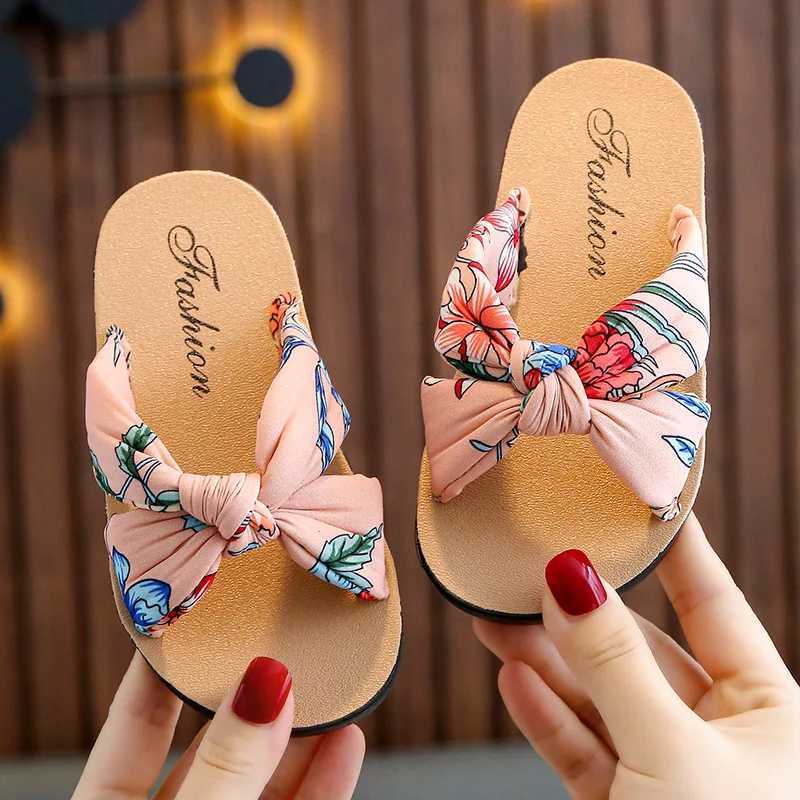 Child Slippers Summer Girl Shoes Printed Wave Point Dot Bow Sandals Lndoor Exposed toe Soft Bottom Casual Slippers Kid SandalsT250311