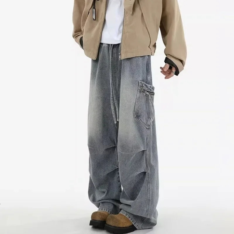 High Street Wrinkle Jeans Mens Cargo Pocket Straight Wide Leg Denim Pantalones Hombre Hip Hop Fashion Bag Y2K 250311