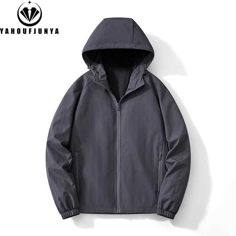 Hots 2025 Men Spring Outdoor Windbreak Hooded Jacket Men Autumn Solid Color Zipper Casual Fashion Brand Loose Jacket Coat MaleT250311
