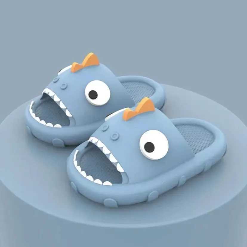 Fashion Shark Slippers for Men And Women Sandals Summer Kids Indoor Bathroom Slides Flat Shoes Soft EVA Couple Beach Flip FlopsT250311