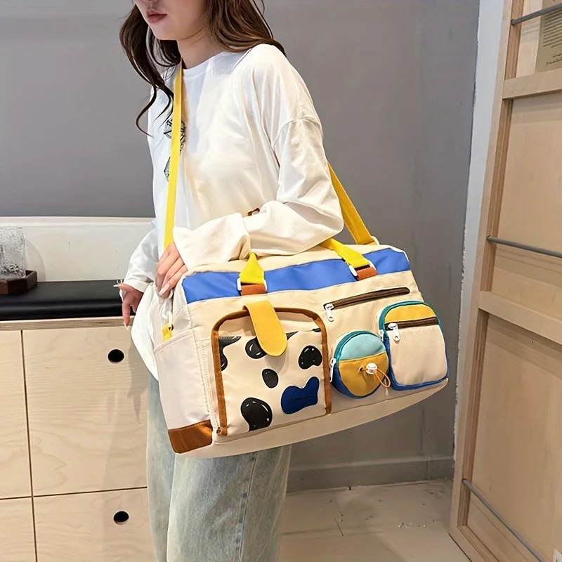 Fashionable Women Travelling Handbag Large Capacity Cartoon Printing Candy Color Outing Storage Bag 250311