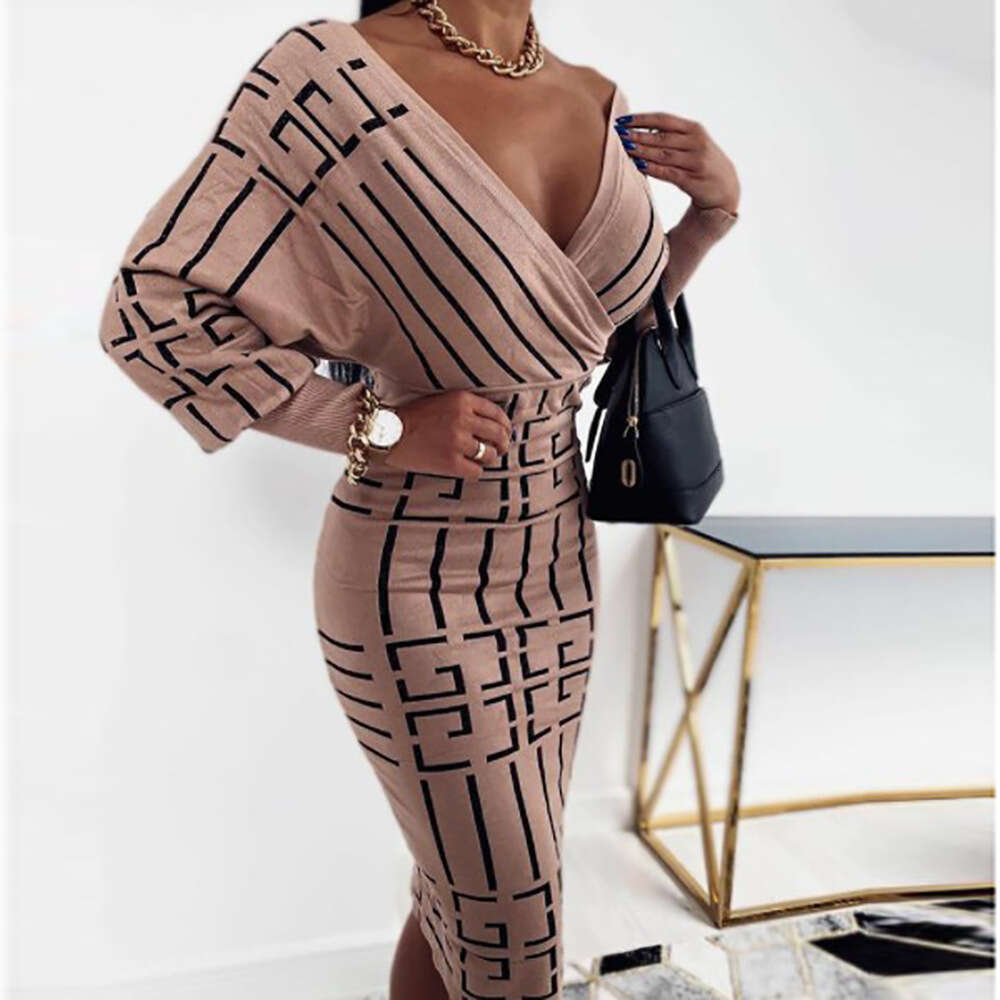 New Women's Clothing New V-Neck Fashionable Temperament Printed Waist Bag Buttocks Sexy Dress 661 KLMY