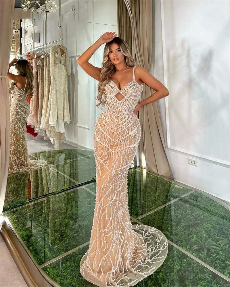 Women's Long Lantern Dresses Flattering Ball Gowns Spaghetti Ribbons Frissed Pearl Champagne Party Dress prom