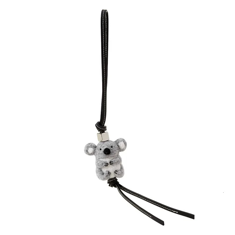 Handmade sheepskin Rope Bag Charm Felt Animal Pendants Cute Car Key Chain DIY Decorative Otter Sea Lion Panda 250311