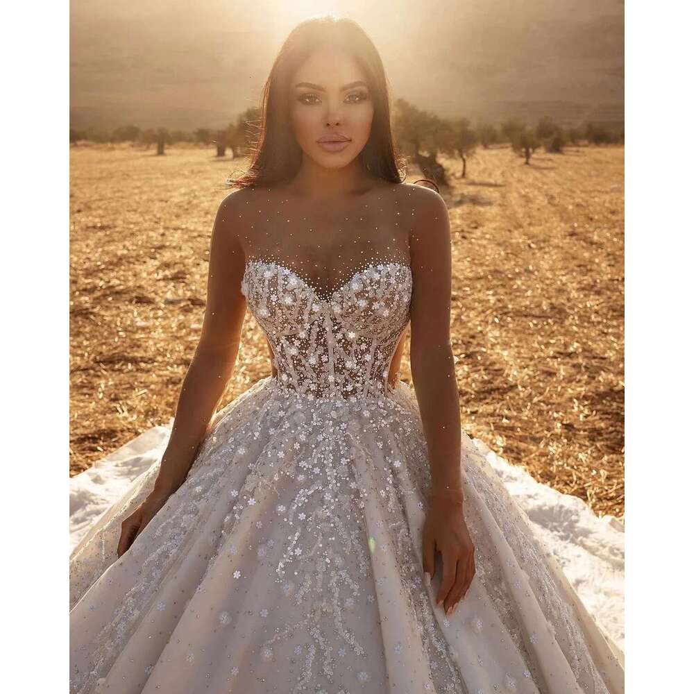 Charming Sweetheart Ball Gown Wedding Sleeveless Appliques Straight Custom Bridal Dresses Lace-up Bride Robe