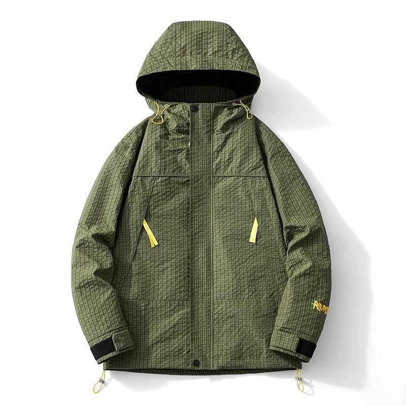 Spring and Autumn Outdoor Sports Outing Camping Storm Jacket Mens and Womens Waterproof Windproof Ski Mountaineering JacketT250311