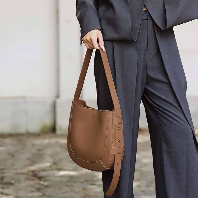 Ladies' Fashion Commuter Shoulder Trendy Large Capacity Bucket Real Cowhide Leather Women's Handbag High Sense Tote Bag