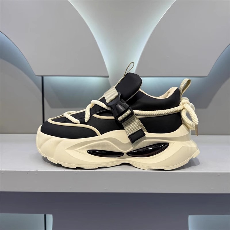 2025 Spring And Autumn New Comfortable Soft Soled Sports Shoes Outdoor Training Running Men s Fashion Designer Multi Functional Low Cut Sports Leisure