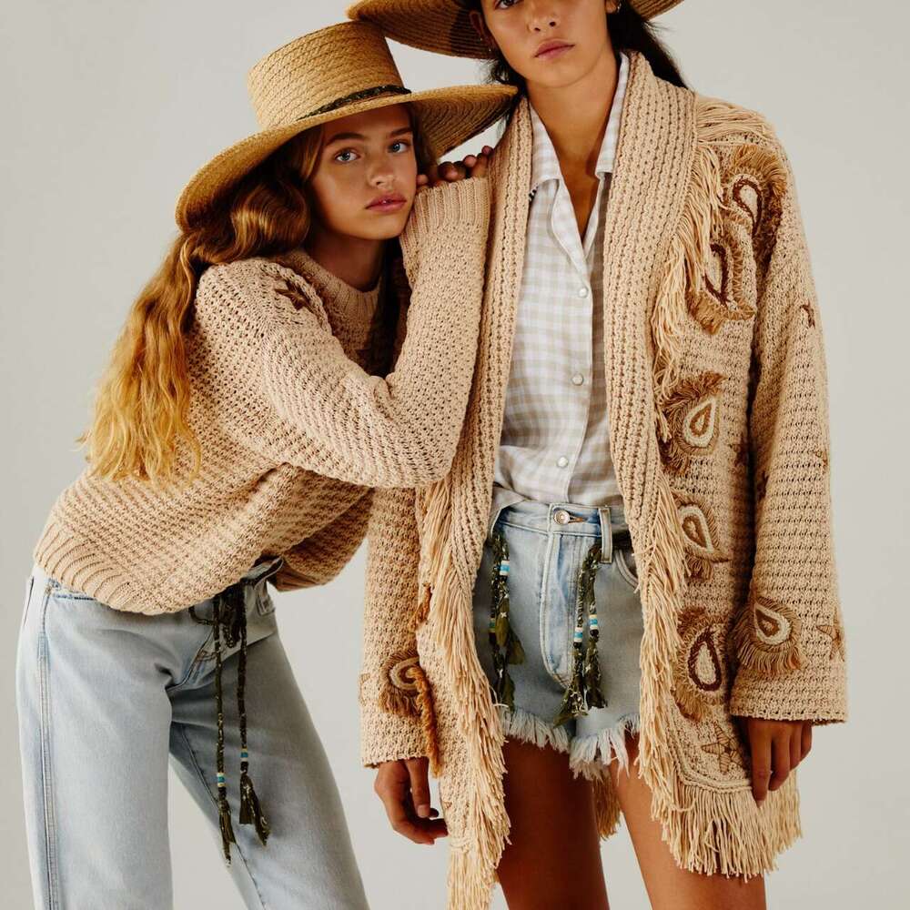 Australian Hand Hook Hollow Tassel Cardigan Niche Contrasting Color Cashew Flower Embroidery Knitted Jacket For Women