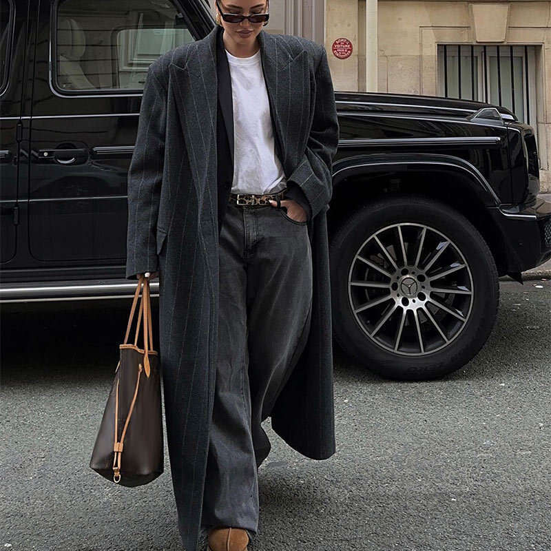 2024 Lapel Sleeved Coat, Stylish Commuting Striped Long Coat