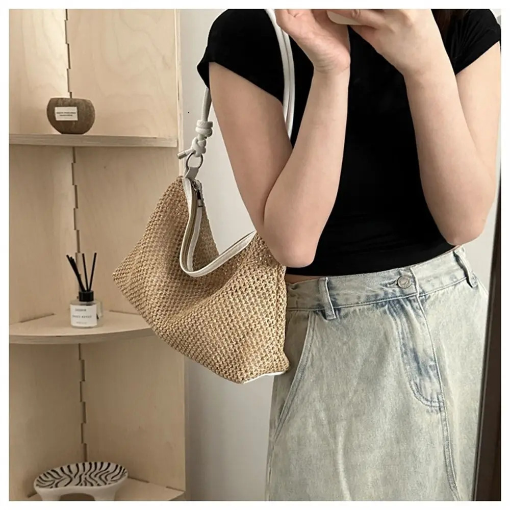 Rattan Straw Bag Fashion Woven Large Capacity Handbag Handmade Braid Shoulder Bag Summer Beach R250311
