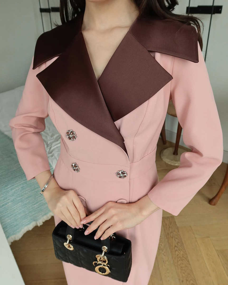 Customized Double Breasted Women Dress Contrast Color Peaked Lapel Ladies Prom Birthday Party Formal Wear Outfit One Jacket