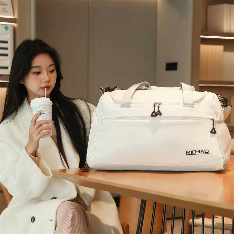 Large Capacity Waterproof Travel Bag Fashionable Womens Duffle with Luggage Strap n Sports Shoes Compartment 250311