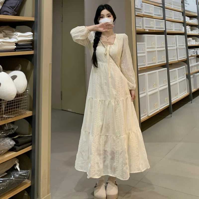 2025 Spring Long Loose Maternity Party Dress Sweet Embroidery Lace Dress Elegant Pregnant Woman Dobby Ball Gown Dresses SweetT250311