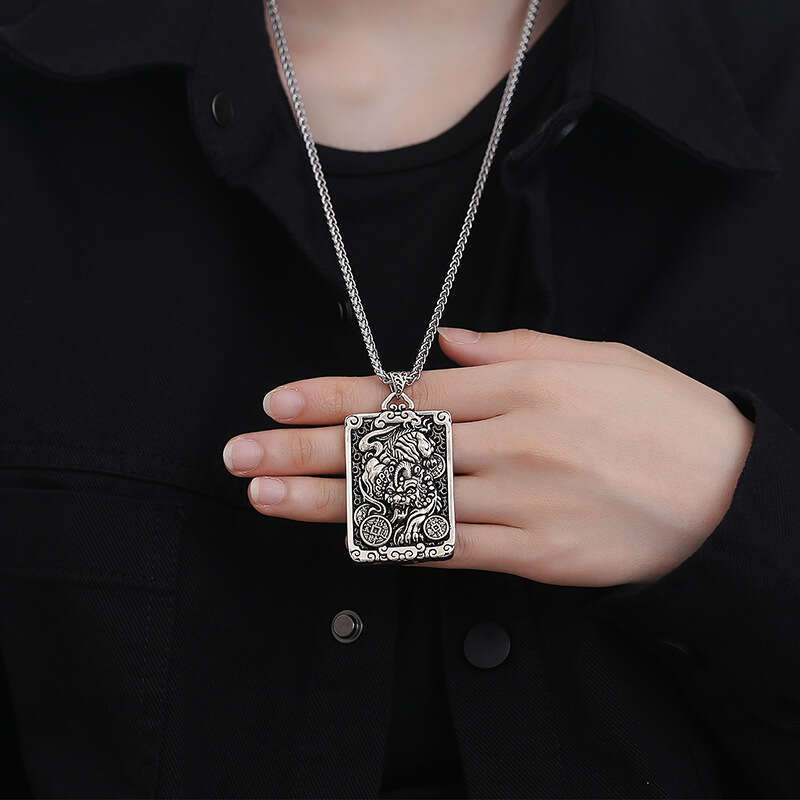 China-Chic copper coin u necklace male domineering personality national style fashion hollow niche design creative jewelry