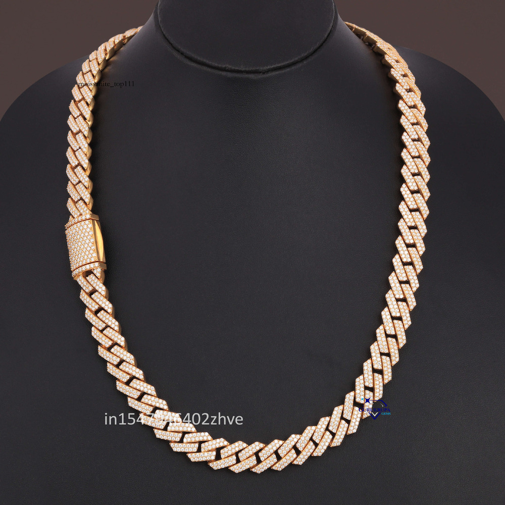 Customized 20mm Cuban Chain Necklace with 14kt Yellow Gold Round Cut Moissanite Dia Fashionable Weddings for Women Men Gift