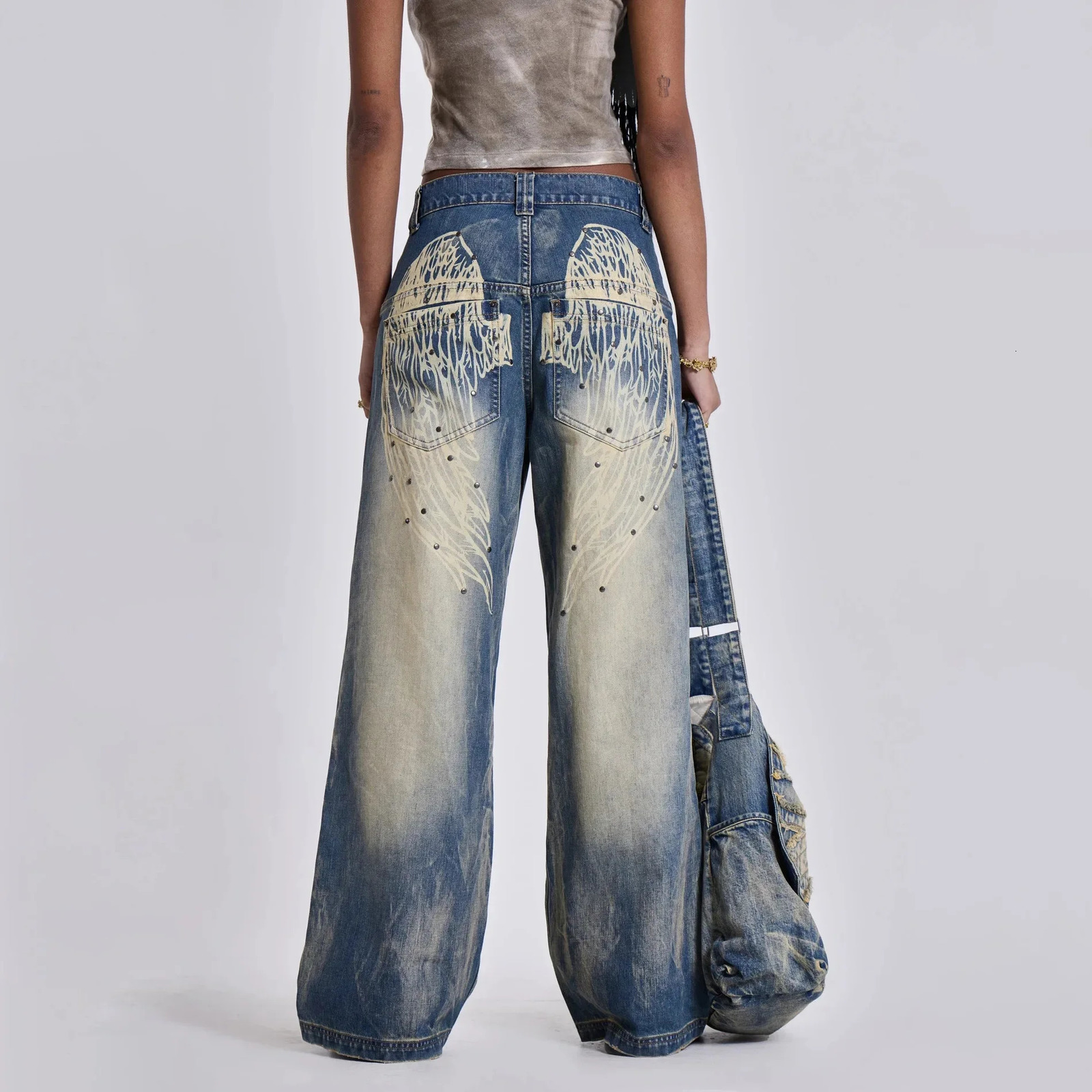Vintage Streetwear Cropped Studded WideLeg Casual Jeans Loose Fit Fall Winter High Street Back Wing Printing Denim Pants 250311