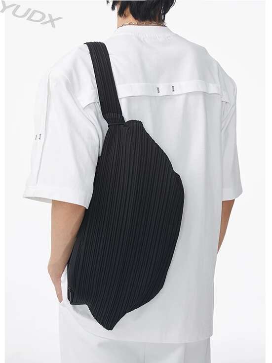 YUDX Fashionable Series House Irregular Men's Shoulder Crossbody Light Pleated Simple Dumpg Men Bag