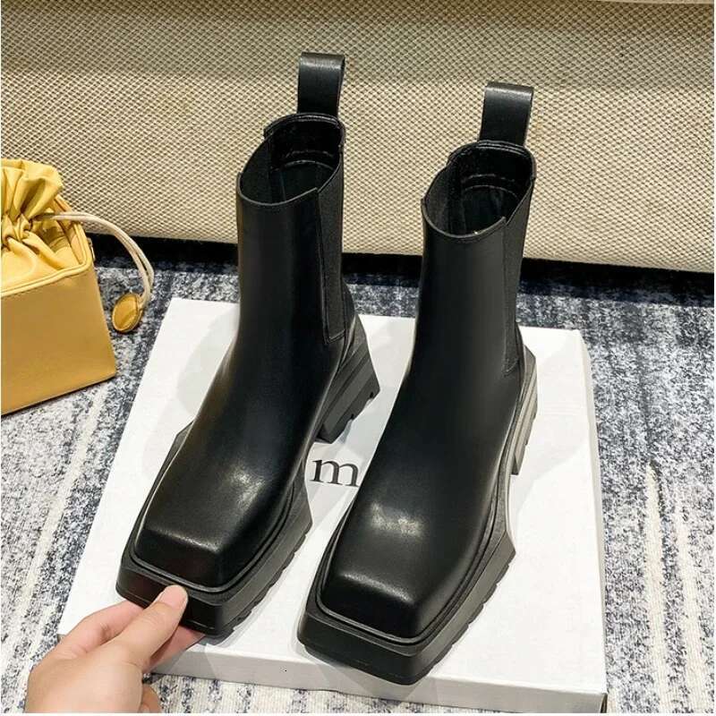 High Heel Genuine Leather Ankle Women Square Toe Short Fashion Chunky Heel Boot High Heeled Designer Platform Boots