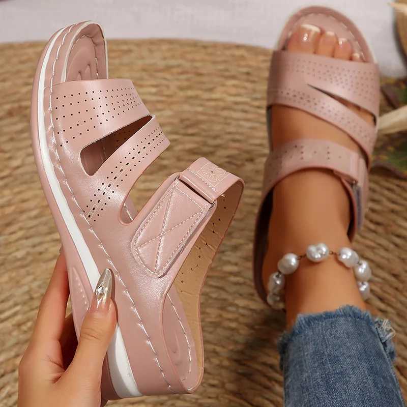 Womens Sandals 2025 New Summer Shoes Women Heels Sandals Summer Slippers Chaussures Femme Casual Wedges Heeled Footwear FemaleXJ250311