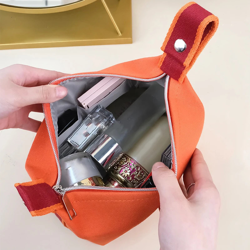 Ins Wind Portable High-End Feel Simple Large Capacity Women Cosmetic Storage Bag Canvas Wash Bag Fashionable Makeup Pouch R250311