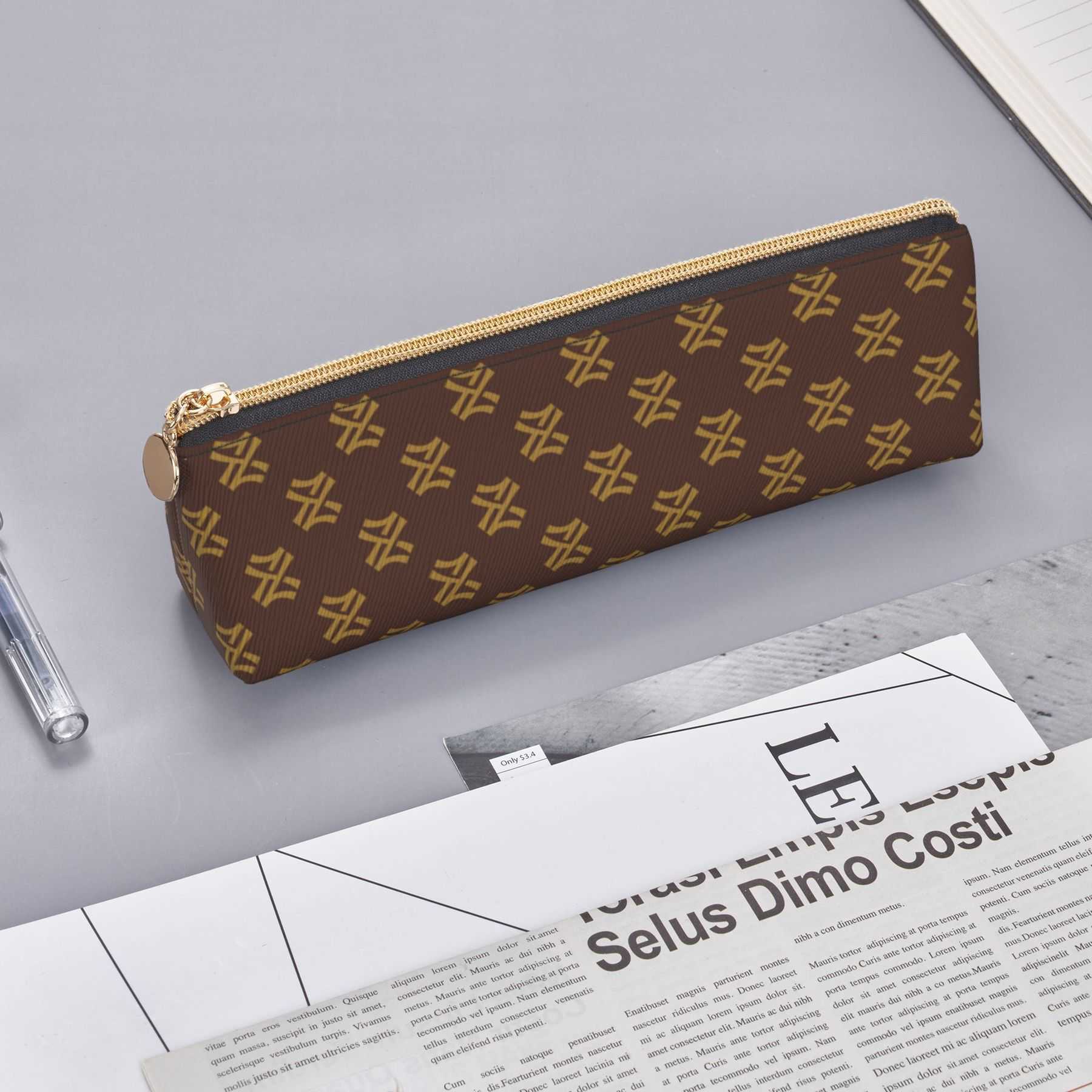 NXY Woman Clutch Makeup Bag Designers Toiletry Wash Pouch Luxury Travel Cosmetic Bags Fashion Zipper Small Purse Make Up Bag