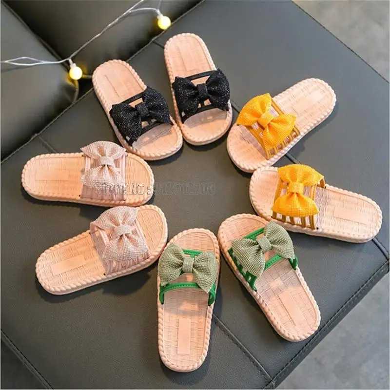 New Summer Girls Sandals Slides Kids Beach Pleated Ruffles Princess Sweet Kids Slippers Bath Swimming Indoor Outdoor ShoesT250311
