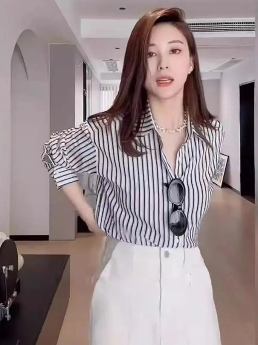 Black Striped Blouse For Women Srpng Temperament Casual Longsleeved Shirt Office Lady Wear Elegant Ladies Clothes Tops 250310
