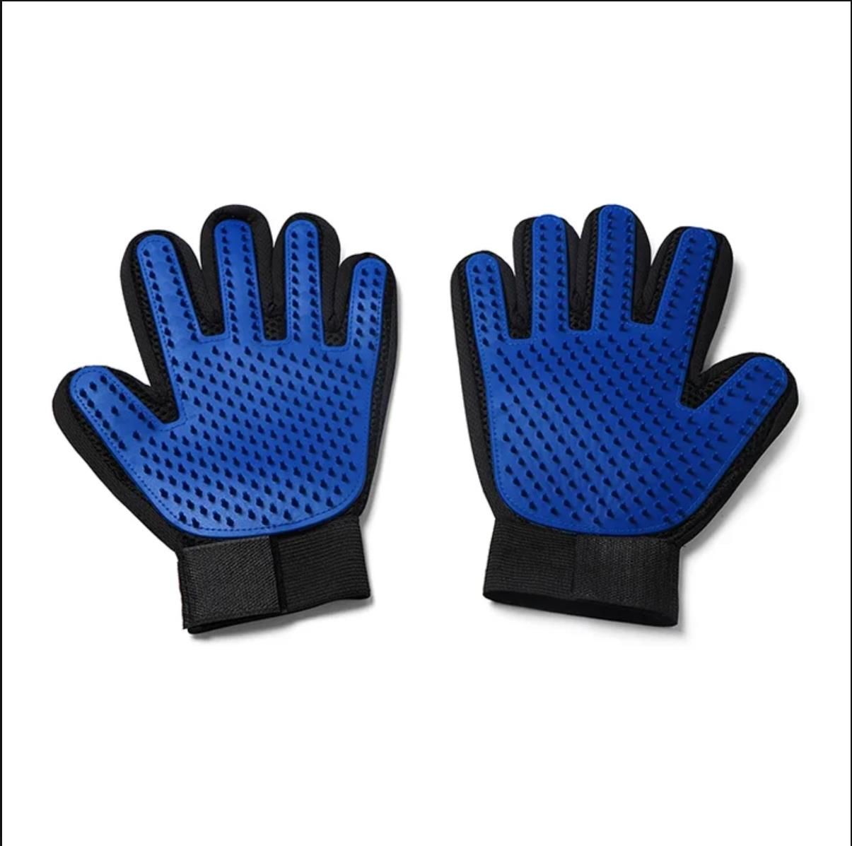 Multi-Purpose Pet Hair Cleaning Gloves with Silicone Bristles Perfect for Cats and Dogs