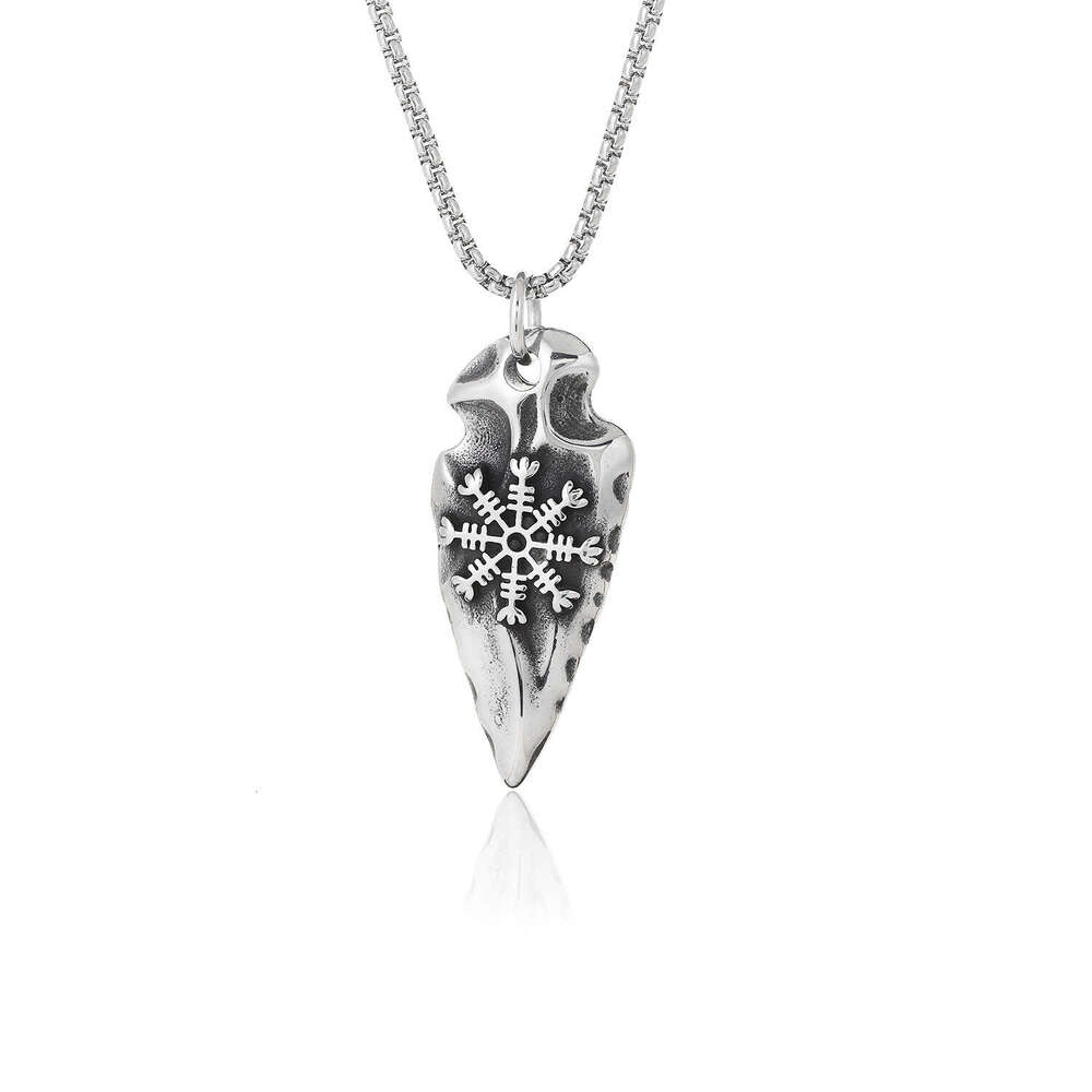 Live Nordic Triangle Shield Compass Pendant Viking Character Necklace