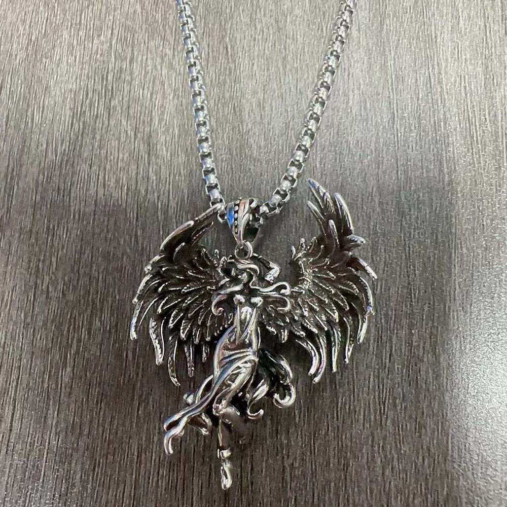 Evil Angel Necklace Unisex Punk Fashion Style Versatile Personalized Accessories